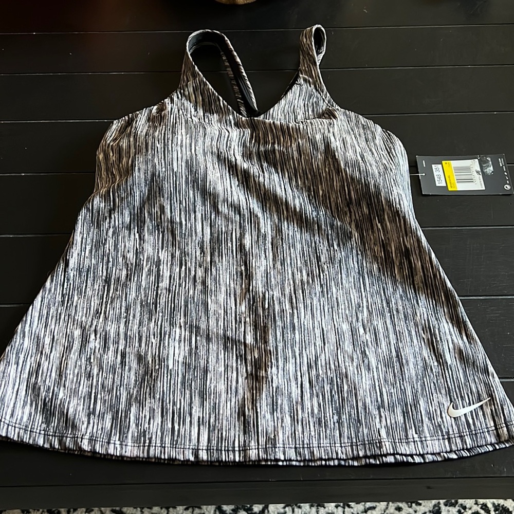 NWT Nike tank-dri-fit